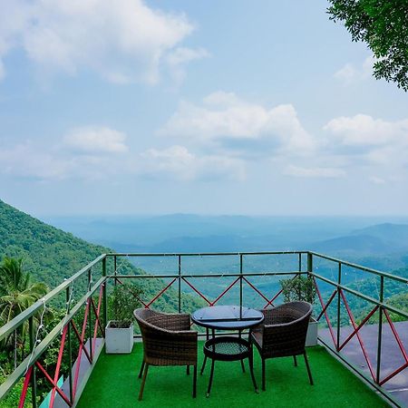 Mount Stratus Resort Vayalada Balussery Ngoại thất bức ảnh