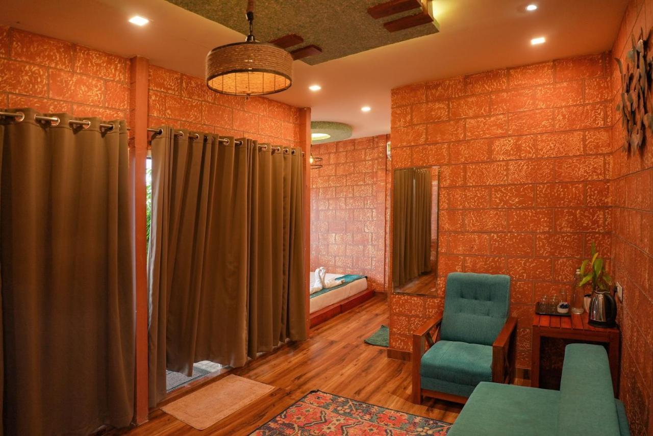 Mount Stratus Resort Vayalada Balussery Ngoại thất bức ảnh