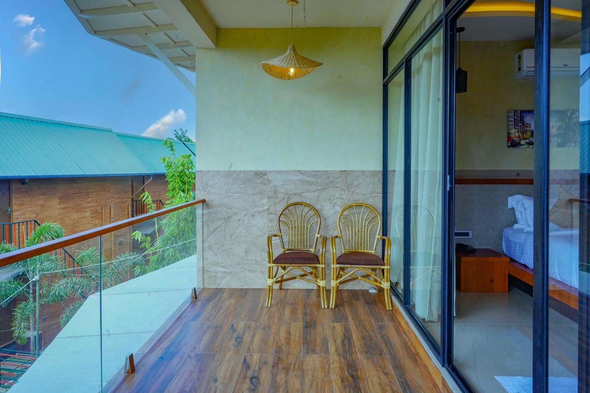 Mount Stratus Resort Vayalada Balussery Ngoại thất bức ảnh