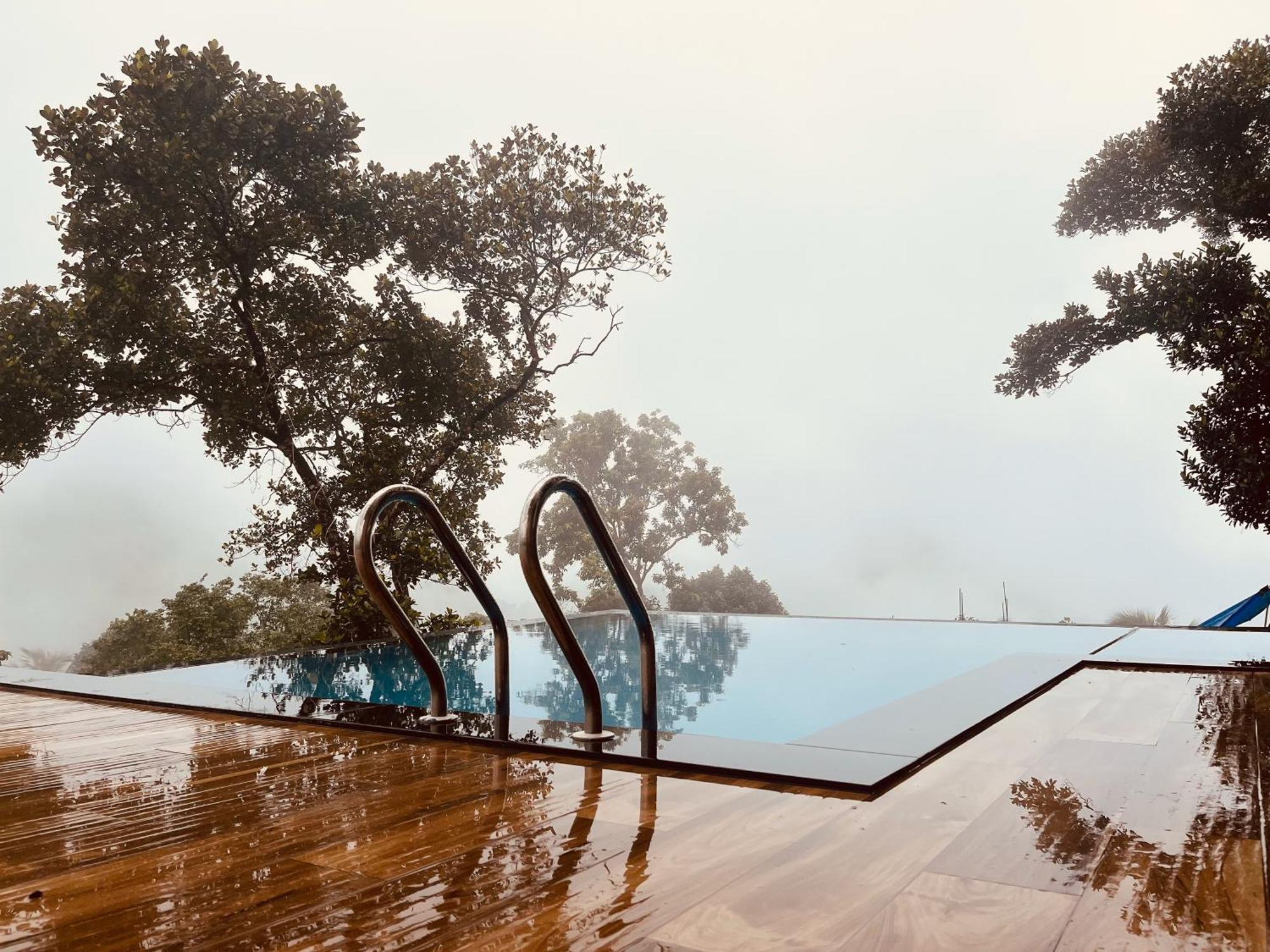 Mount Stratus Resort Vayalada Balussery Ngoại thất bức ảnh